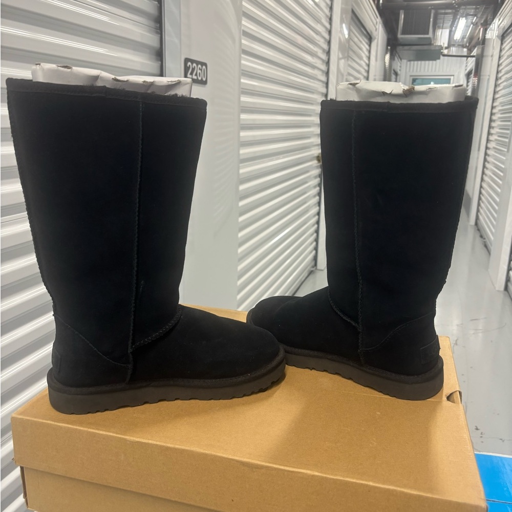 UGG Classic Tall Logo Black Rubber Boot - Picture 7 of 16